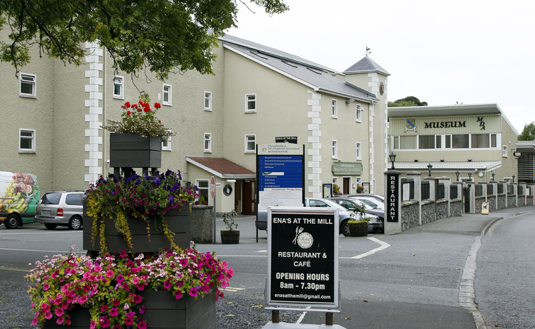 MDA building and its community campus